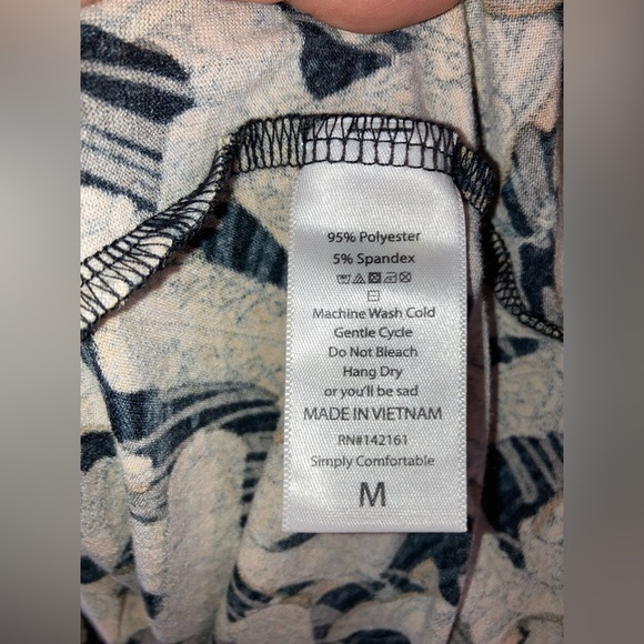 LuLaRoe Cowboy boot Irma Tunic MEDIUM - Picture 7 of 8